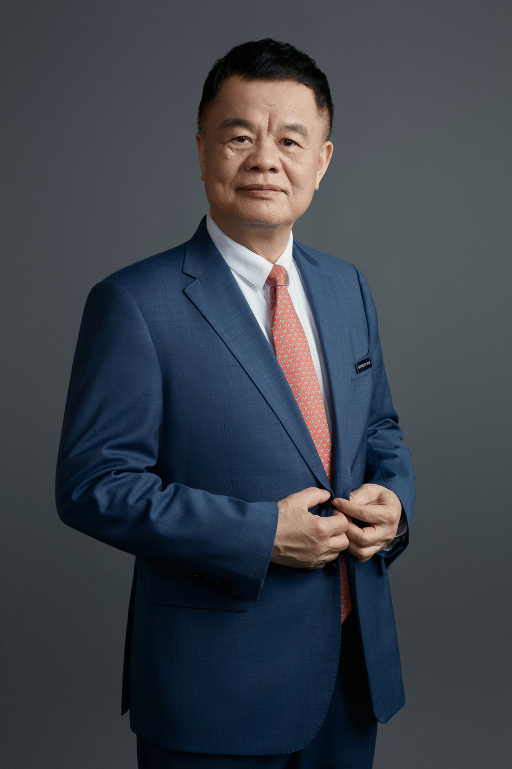 黄宏生先生 - 老哥俱乐部集团首创人